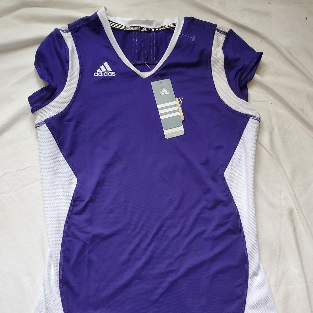 Woman's adidas sleeveless sz Med top-NWT